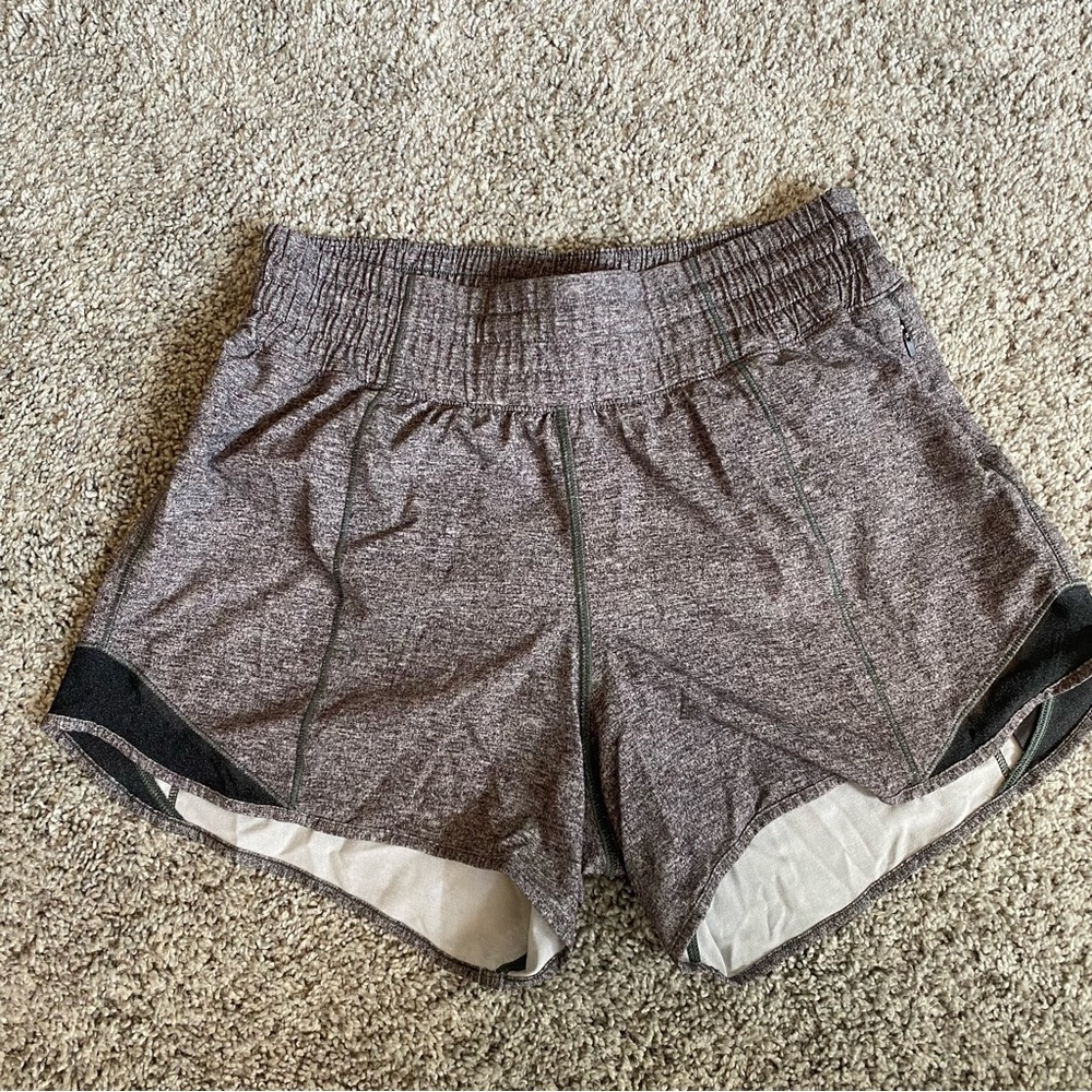 Lululemon Hotty Hot Short *High-Rise Long 4" Size 4
